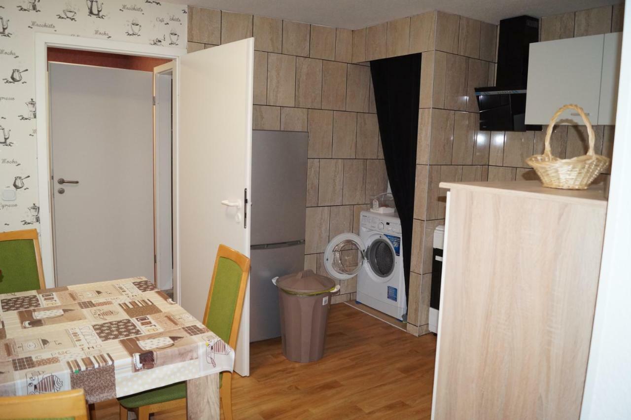 Ferienhaus Zum Jagdschlosschen Letschin Esterno foto