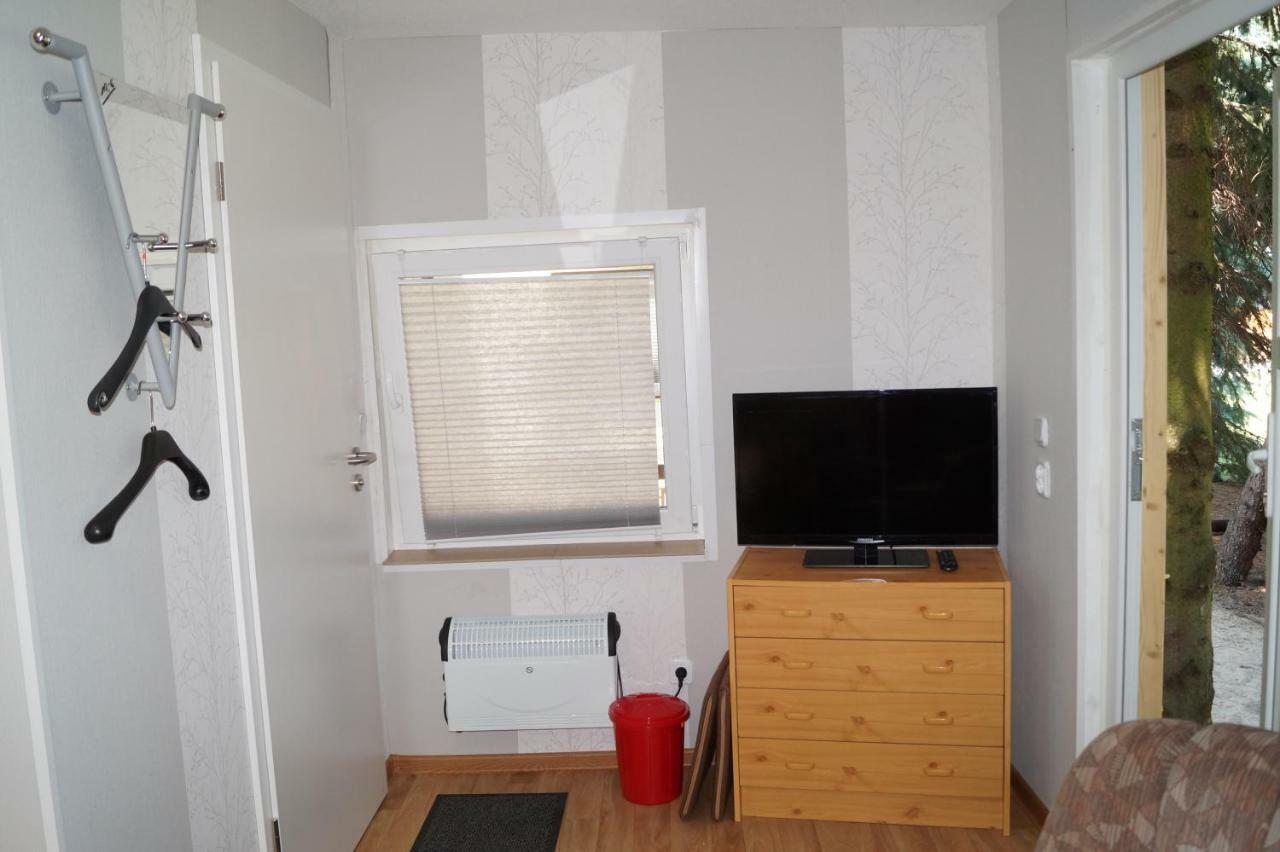 Ferienhaus Zum Jagdschlosschen Letschin Esterno foto