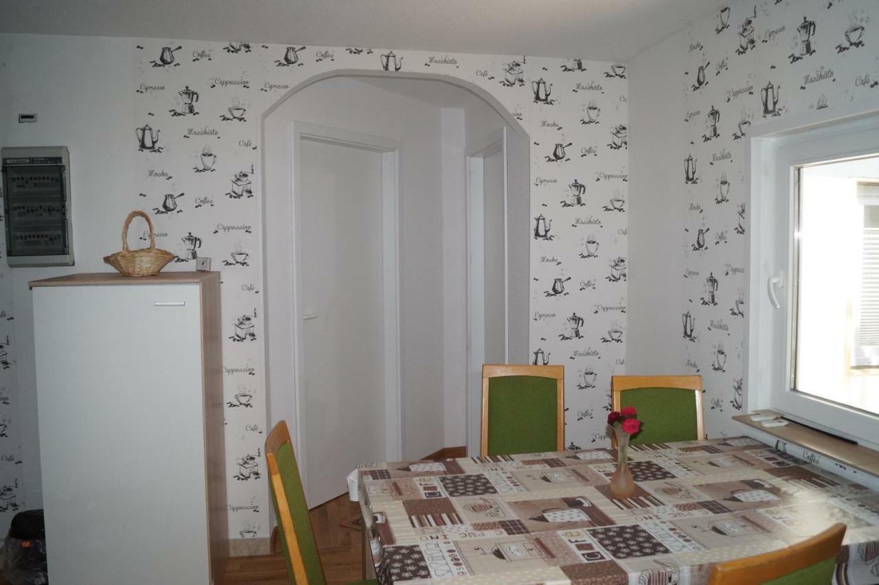 Ferienhaus Zum Jagdschlosschen Letschin Esterno foto