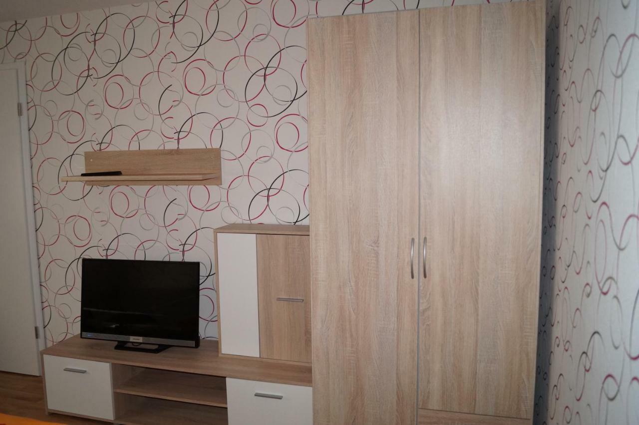Ferienhaus Zum Jagdschlosschen Letschin Esterno foto